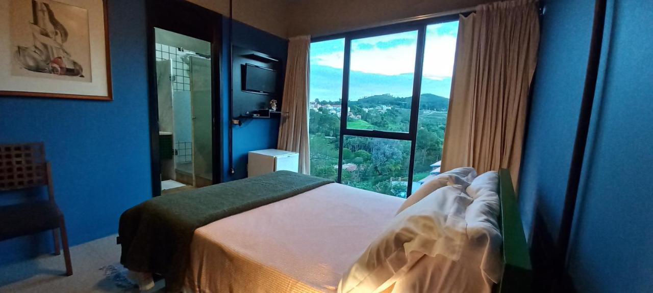 Pitaya Suites Cunha Bagian luar foto